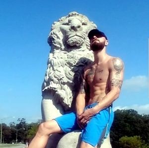 Meet your Posher, Aaron